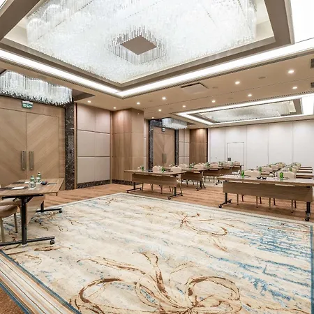 金角湾克拉丽奥酒店 酒店 5*