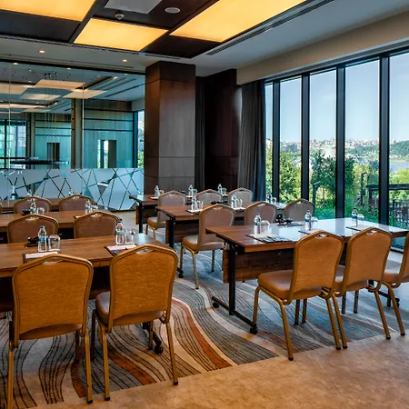 金角湾克拉丽奥酒店 5*