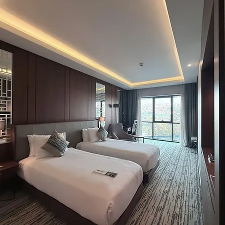 Arise Golden Horn Hotel 4*