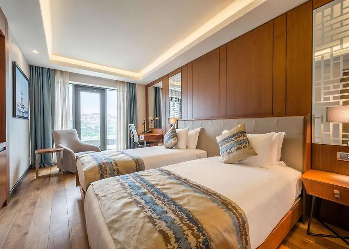 Arise Golden Horn Hotel 5*