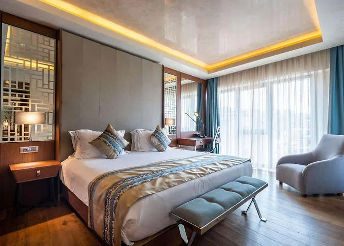 Arise Golden Horn Hotel 5*