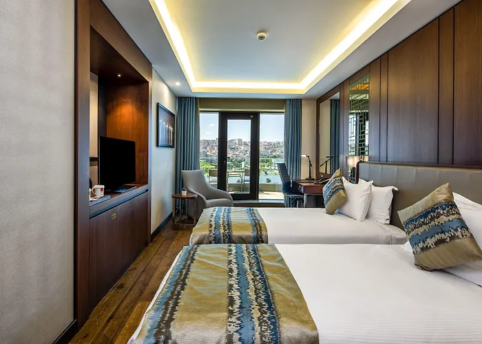 Arise Golden Horn Istanbul