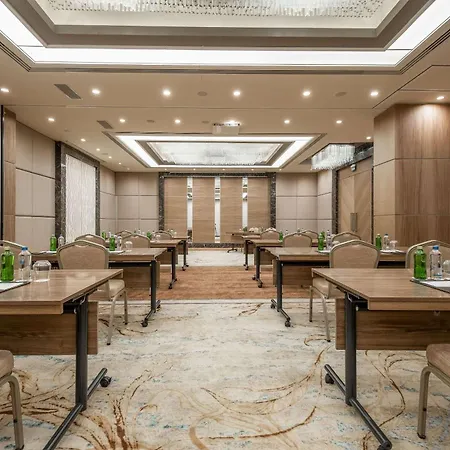 金角湾克拉丽奥酒店 酒店