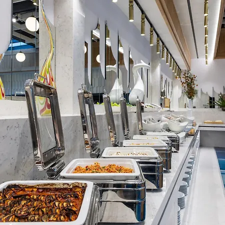 金角湾克拉丽奥酒店 酒店 5*